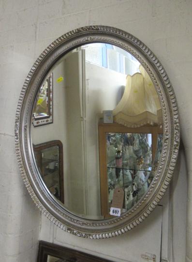 OVAL SILVER PAINTED FRAMED MIRROR Image