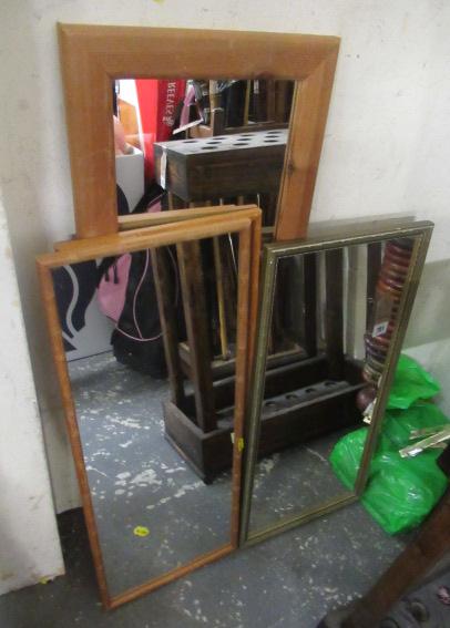 FOUR MIRRORS Image