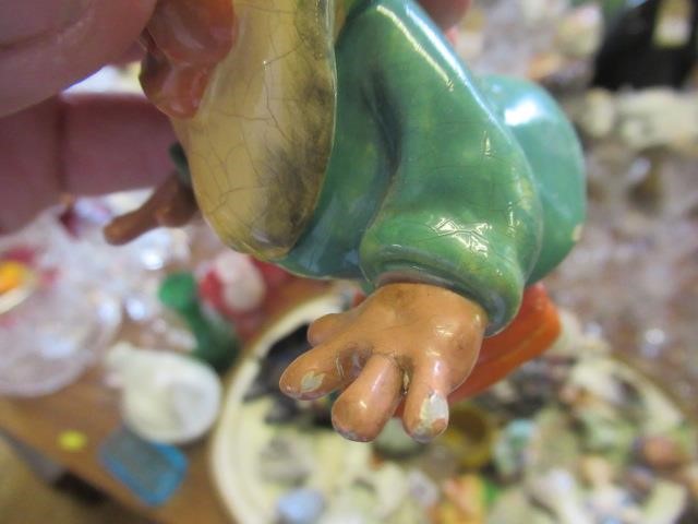 CHINA FIGURES INCLUDING SNOW WHITE DWARFS AND ROYAL DOULTON FIGURES Image