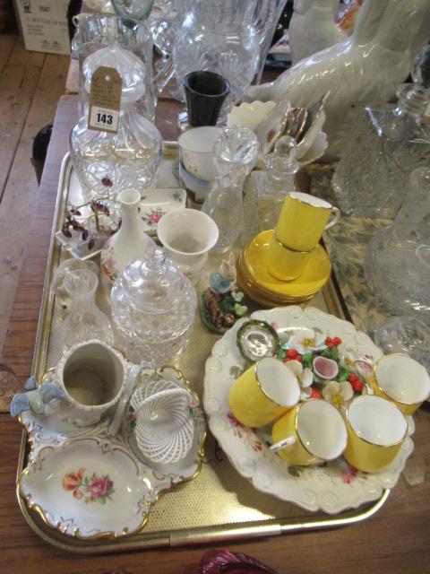 TRAY OF GLASS AND CERAMICS INCLUDING MINTON AND SPODE Image