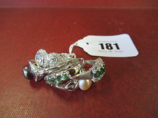 FIVE STONE SET SILVER RINGS Image