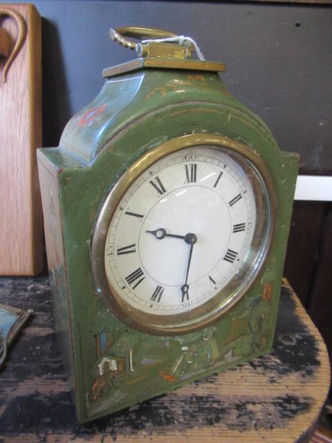 GREEN CHINOISERIE CLOCK Image