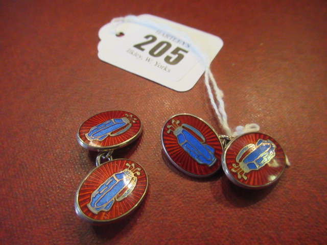 PAIR OF SILVER AND ENAMEL GOLF CUFFLINKS Image