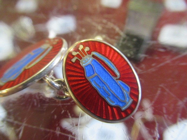 PAIR OF SILVER AND ENAMEL GOLF CUFFLINKS Image