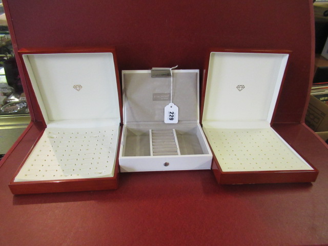 THREE JEWELLERY MULTIRING CASES Image
