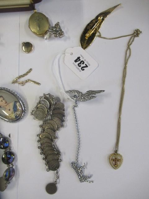 BOX OF COSTUME JEWELLERY ETC Image