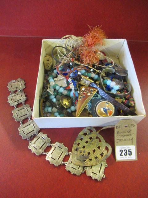 BOX OF COSTUME JEWELLERY Image