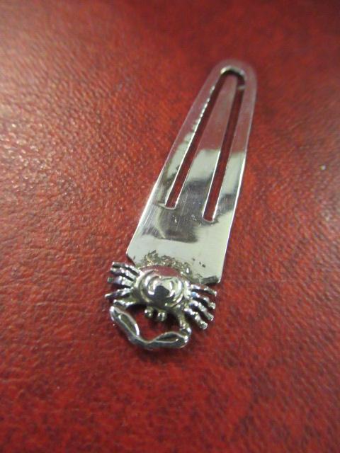 SILVER CRAB BOOKMARK Image