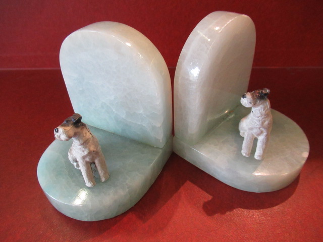 PAIR OF ONYX DOG BOOKENDS Image