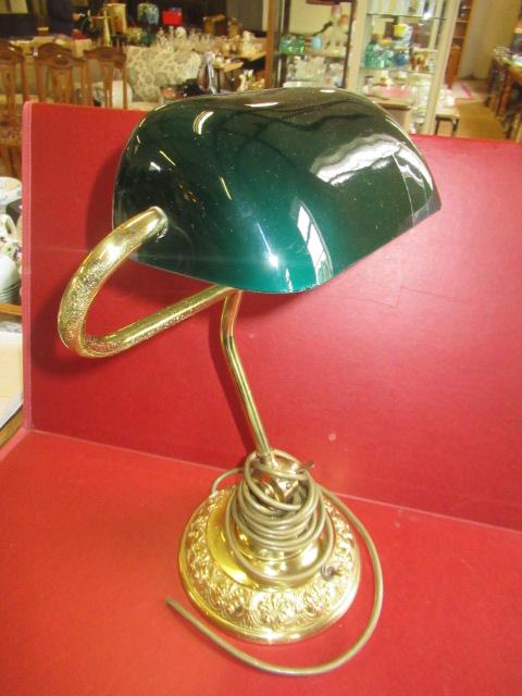 BRASS DESK LAMP Image