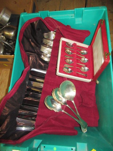 LARGE BOX OF CUTLERY Image