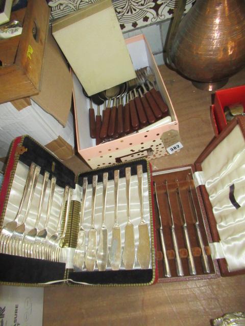 BOX OF CUTLERY ETC Image