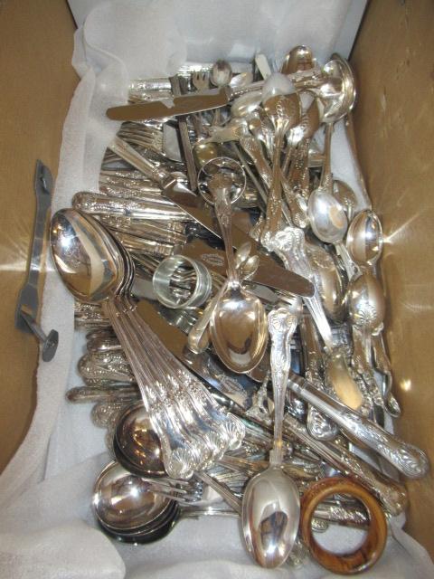 BOX OF CUTLERY Image