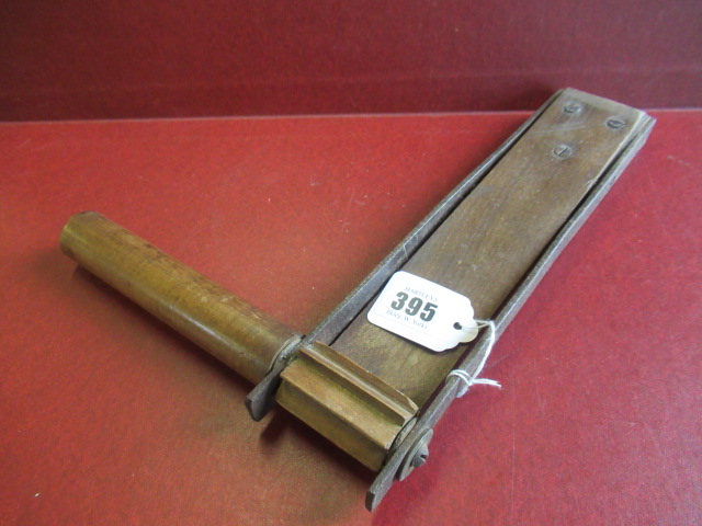 ANTIQUE TREEN BIRD SCARER Image