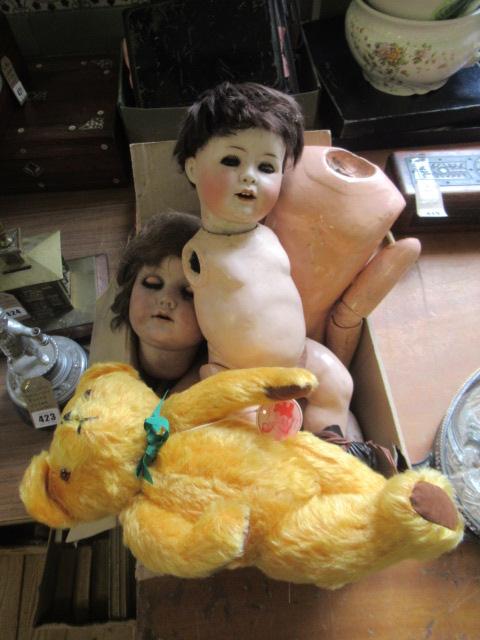 BOX OF VINTAGE DOLLS AND A TEDDY BEAR Image