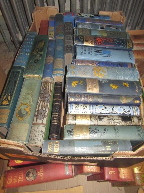 TWO BOXES OF VINTAGE NOVELS Image
