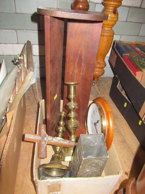 BOX OF MISCELLANEOUS INCLUDING WALL CLOCK AND BRASS CANDLESTICKS Image