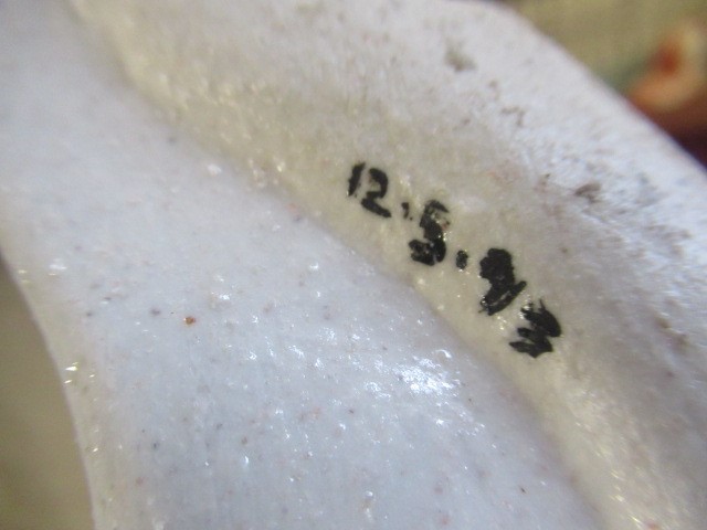 WINSTANLEY CERAMIC CAT Image