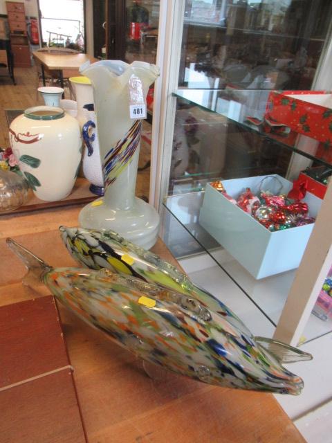 TWO MURANO STYLE GLASS FISH AND A VASE Image