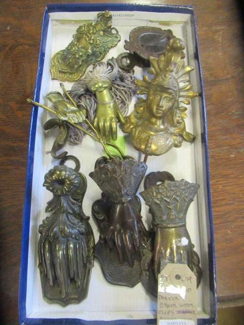 PHIPSON AND PARKER AND OTHER LETTER CLIPS WITH OTHER BRASS COLLECTABLES Image