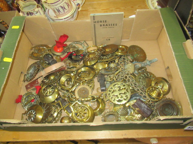 BOX OF ANTIQUE HORSE BRASSES Image