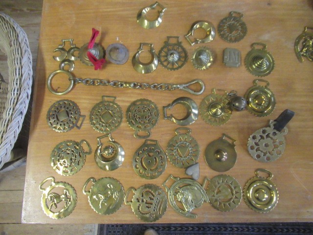 BOX OF ANTIQUE HORSE BRASSES Image