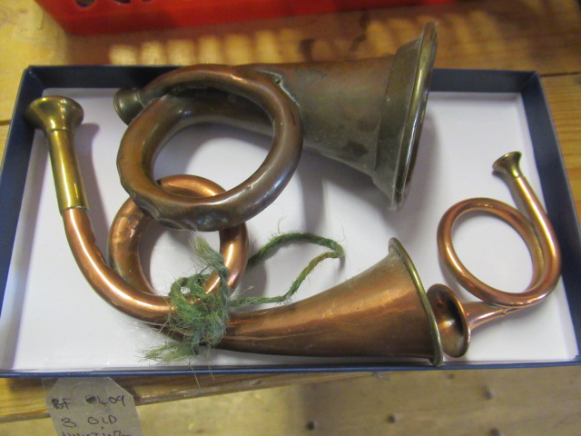 THREE OLD HUNTING HORNS Image