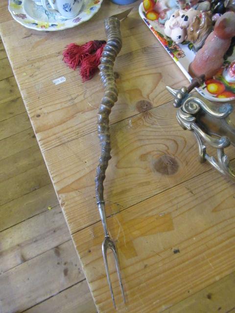 HORN AND WHITE METAL TOASTING FORK Image