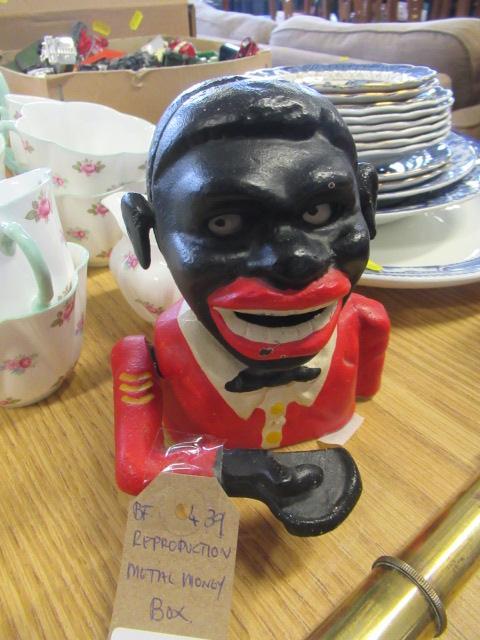 REPRODUCTION METAL MONEY BOX Image