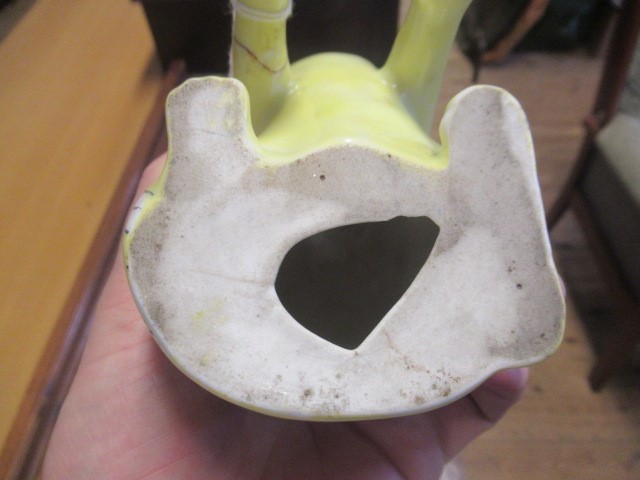 YELLOW PORCELAIN GALLE STYLE CAT Image