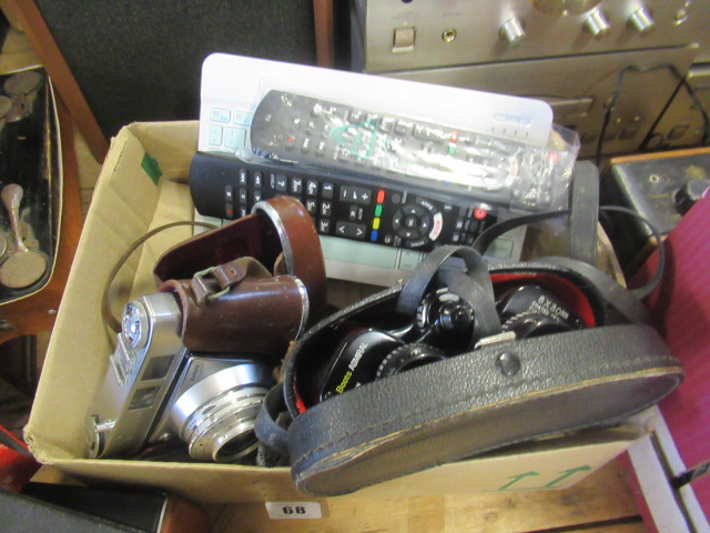 BOX OF MISCELLANEOUS INCLUDING RETINET CAMERA AND BINOCULARS ETC Image