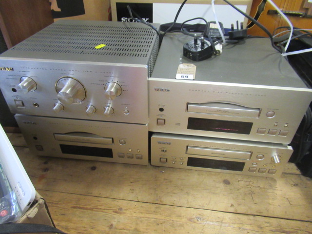 TEAC RETRO CD CASSETTE AND AMPLIFIER ETC Image