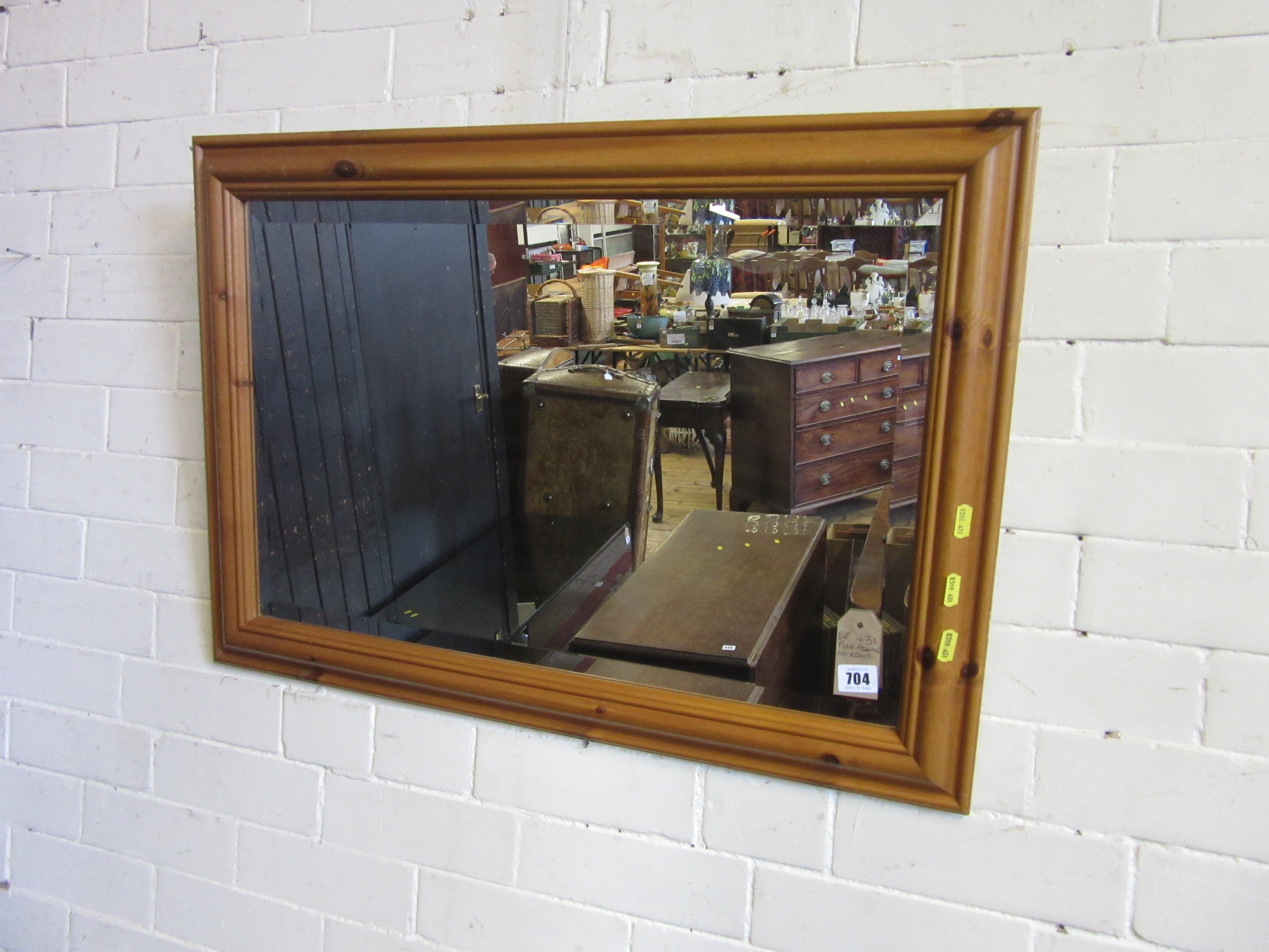 PINE FRAMED MIRROR Image