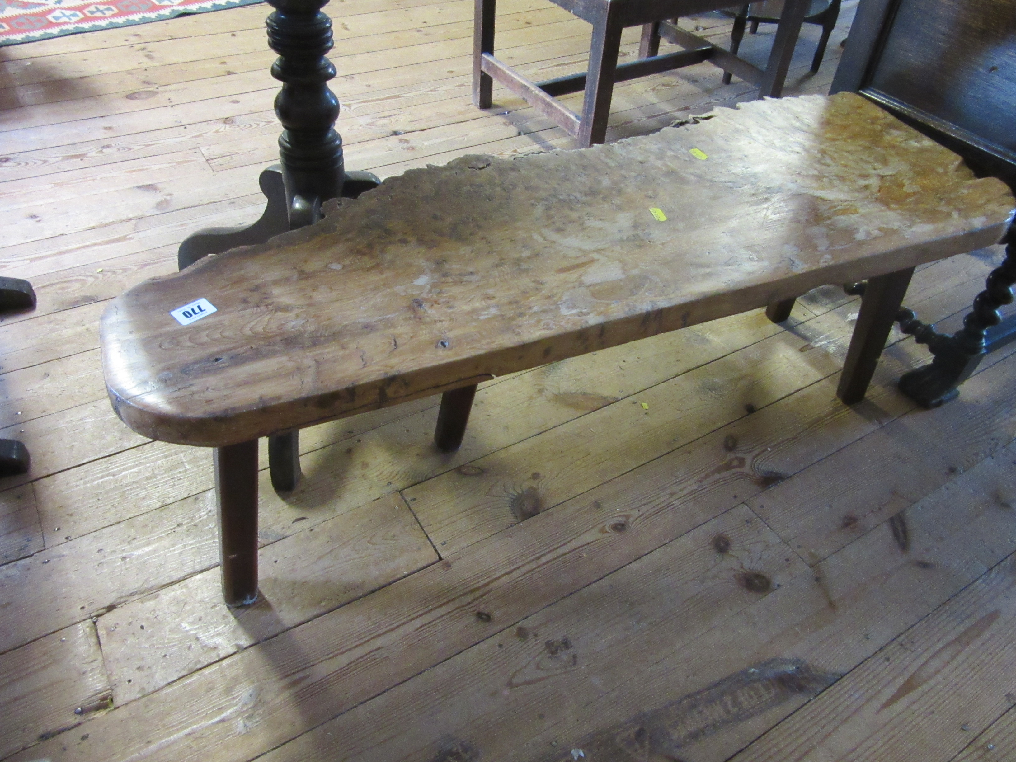 RUSTIC TREE SLICE COFFEE TABLE Image
