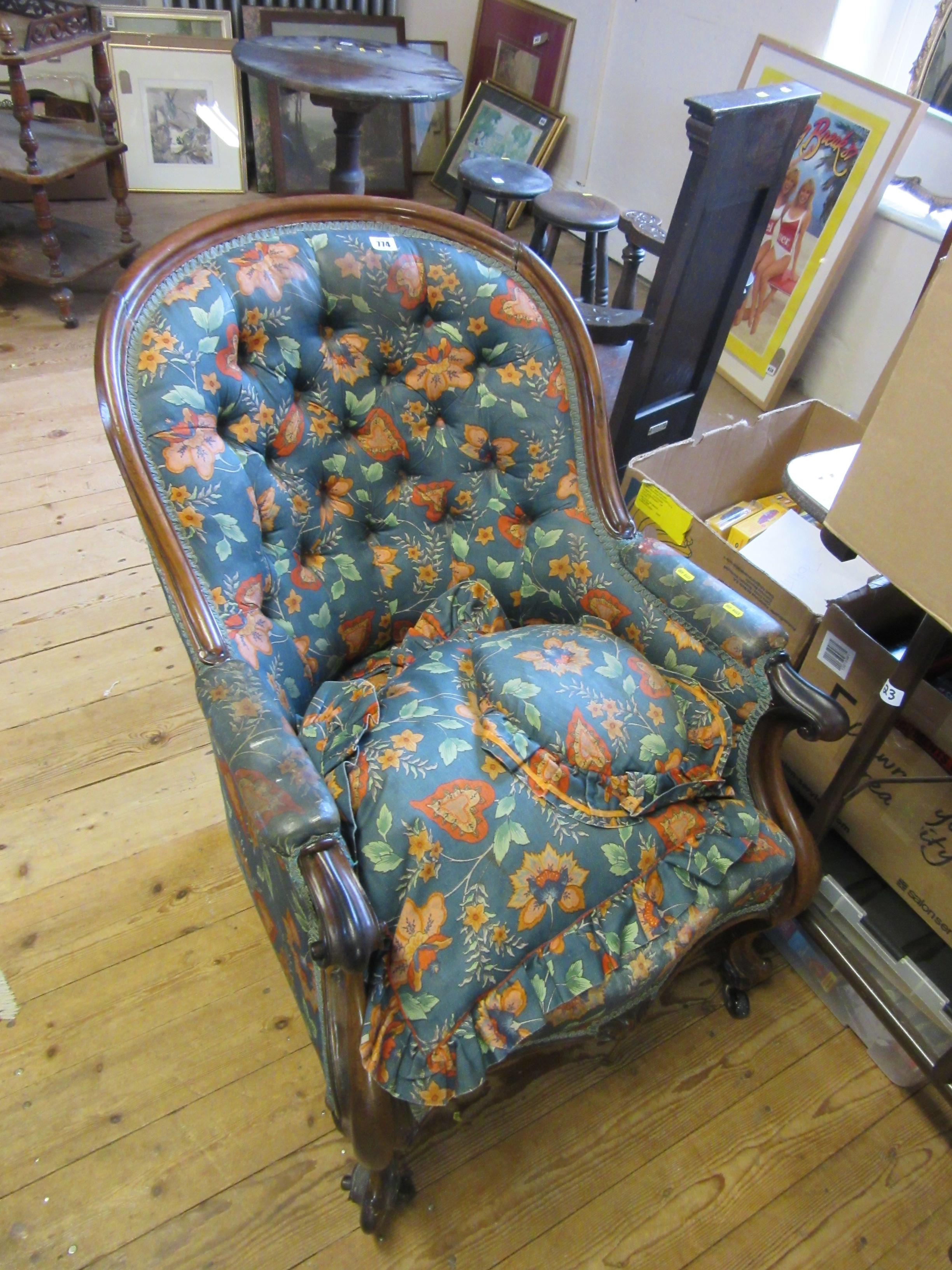 VICTORIAN BUTTON BACK ARMCHAIR Image