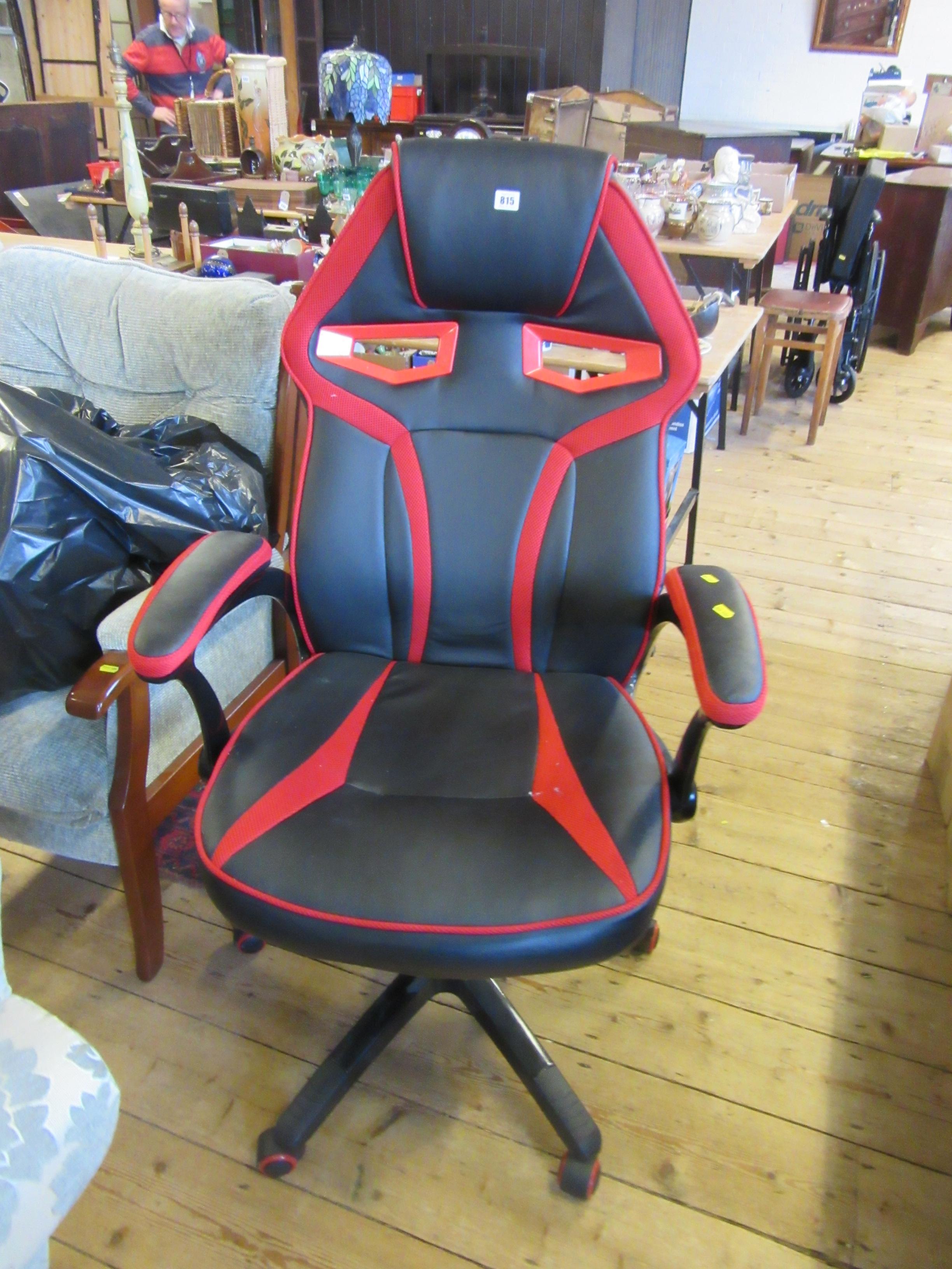 LIFE CARVER GAMING CHAIR Image