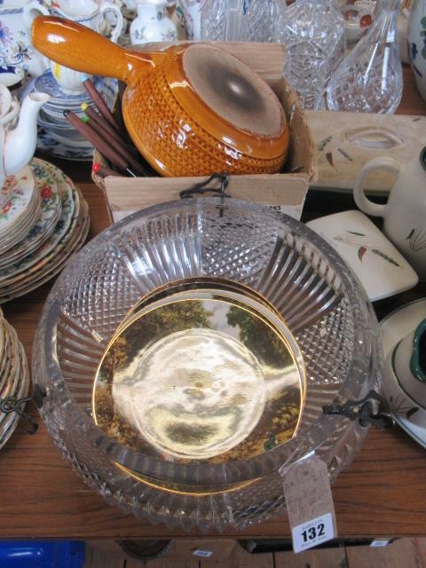 FONDUE SET GLASS LIGHT FITTING AND SIX ROYAL GRAFTON PLATES Image