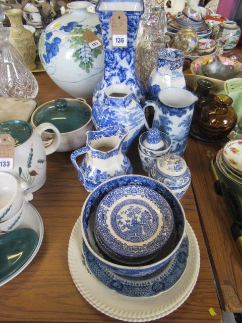 QUANTITY OF BLUE AND WHITE POTTERY Image