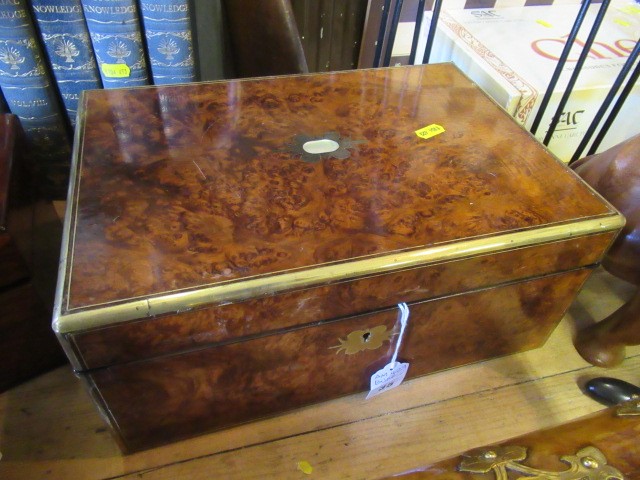 BURR WALNUT WRITING SLOPE Image