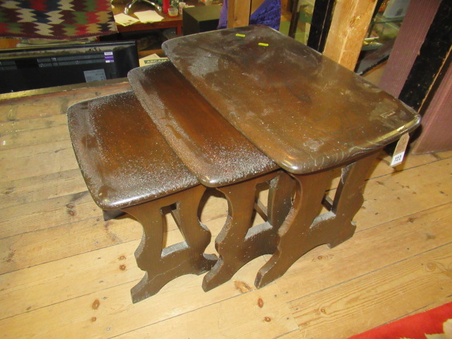 NEST OF TABLES Image