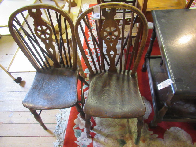 PAIR OF CHAIRS Image