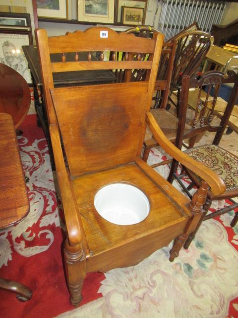 COMMODE CHAIR Image