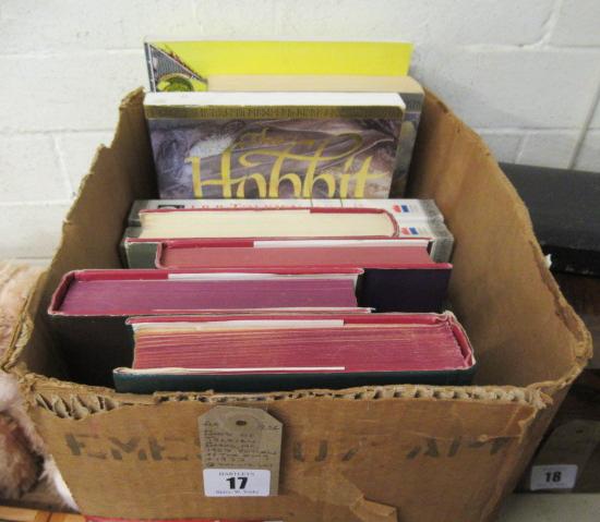 BOX OF TOLKIEN BOOKS INCLUDING 1967 RETURN OF THE KING EDITION AND 1973 THREE VOLUME SET Image