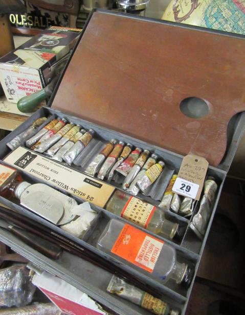 WINSOR AND NEWTON ARTIST PAINT BOX Image