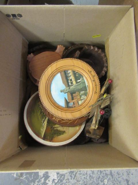 BOX OF WOODEN ITEMS Image