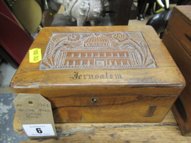 OLIVE WOOD BOX Image