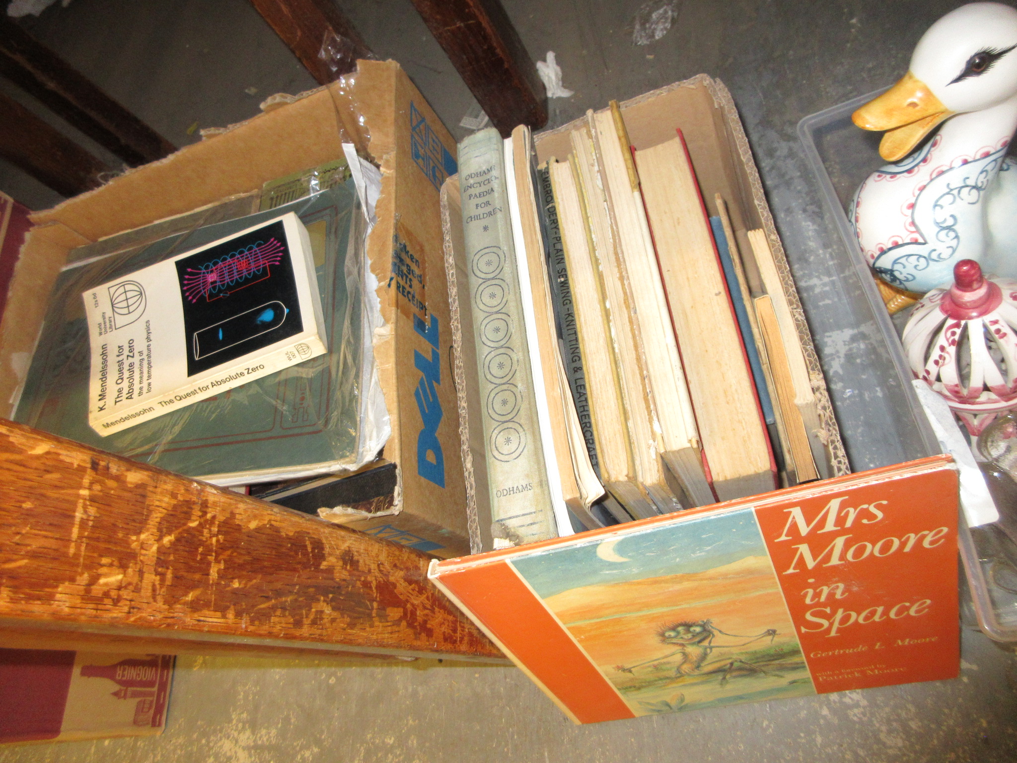 TWO BOXES OF BOOKS MAINLY CHILDRENS Image