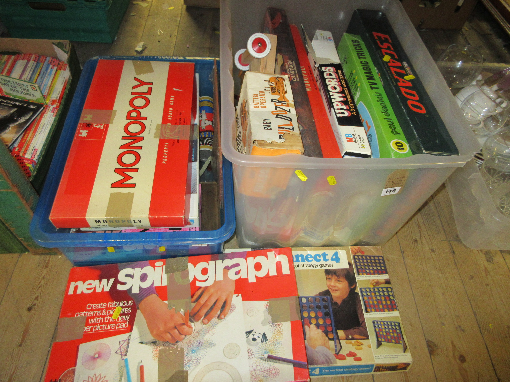 TWO BOXES OF VINTAGE GAMES ETC Image