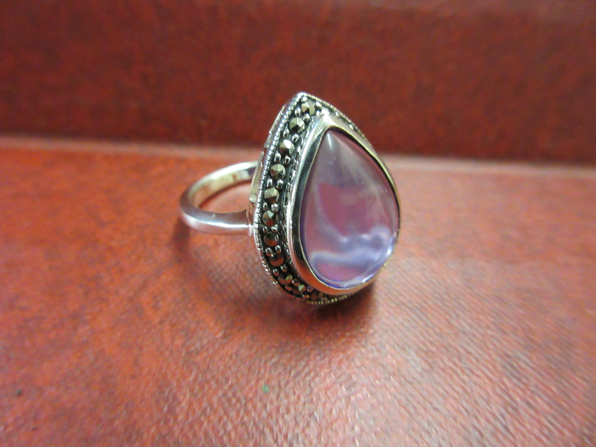 AMETHYST AND MARCASITE SILVER RING Image