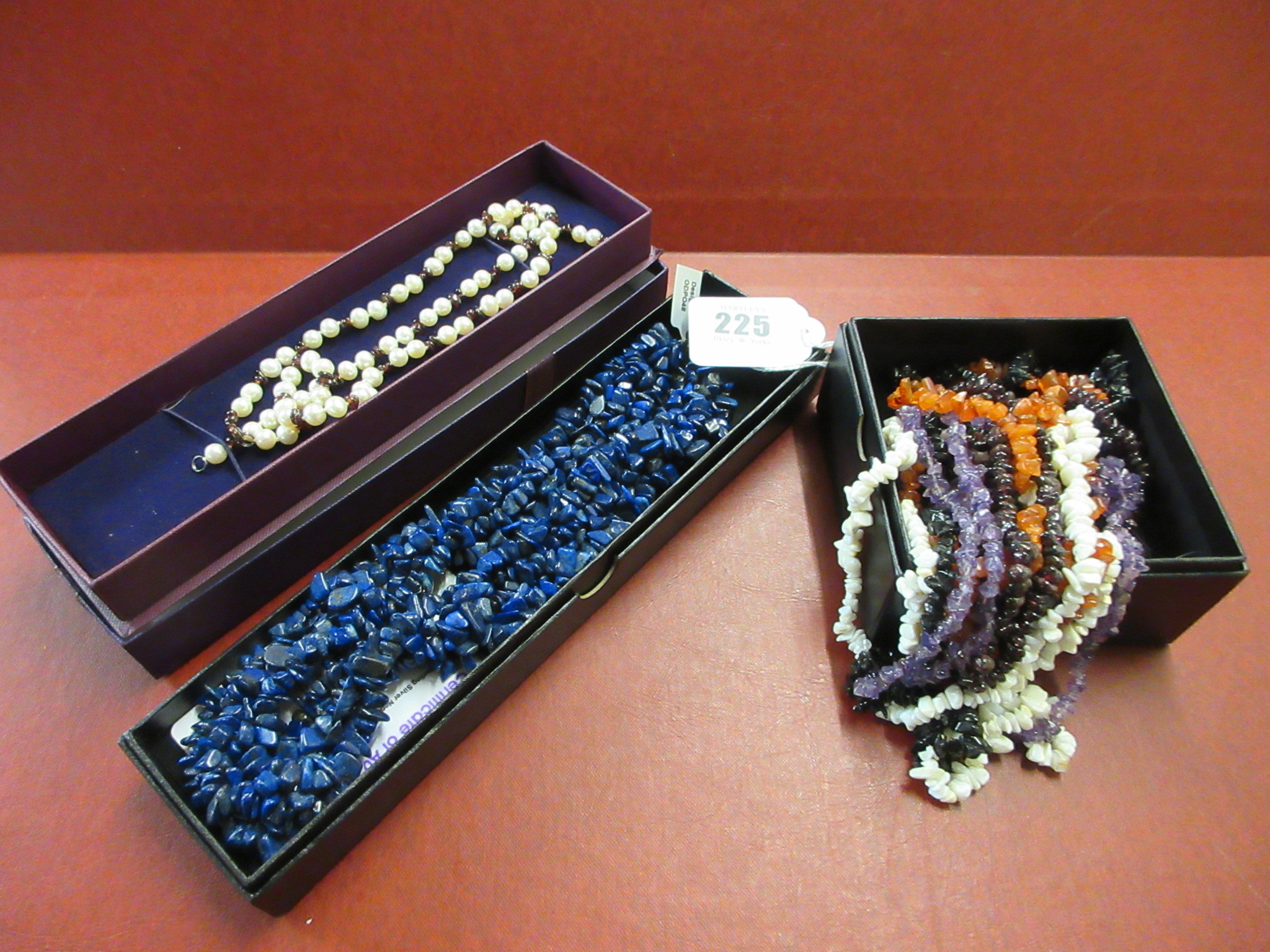 HARDSTONE CHIP NECKLACES Image